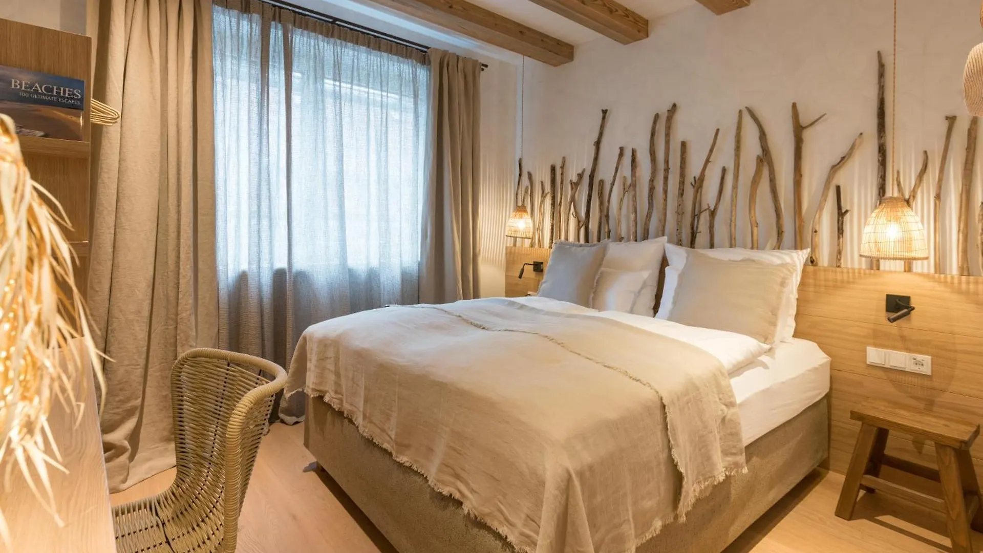 Hotel Magazin Rooms Salzburg Austria